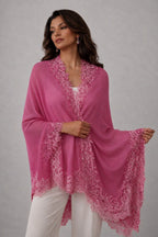 Lace trimmed Scarf in Pink