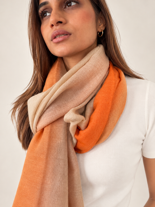 Unisex Woven Ombré Cashmere Scarf Saffron - Biege